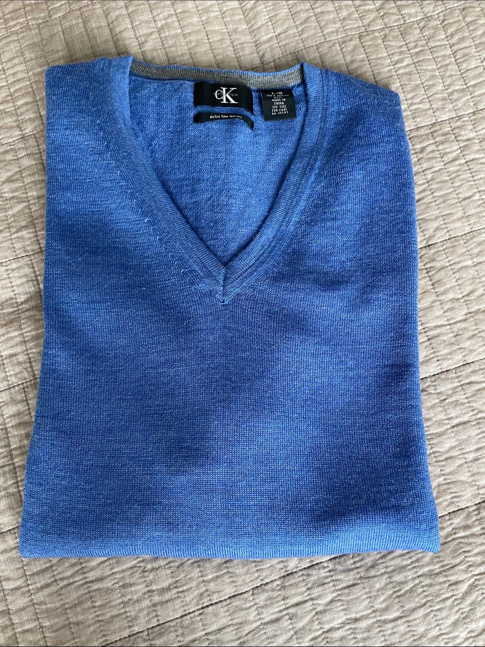 Calvin Klein Men's Royal Blue V-Neck Sweater